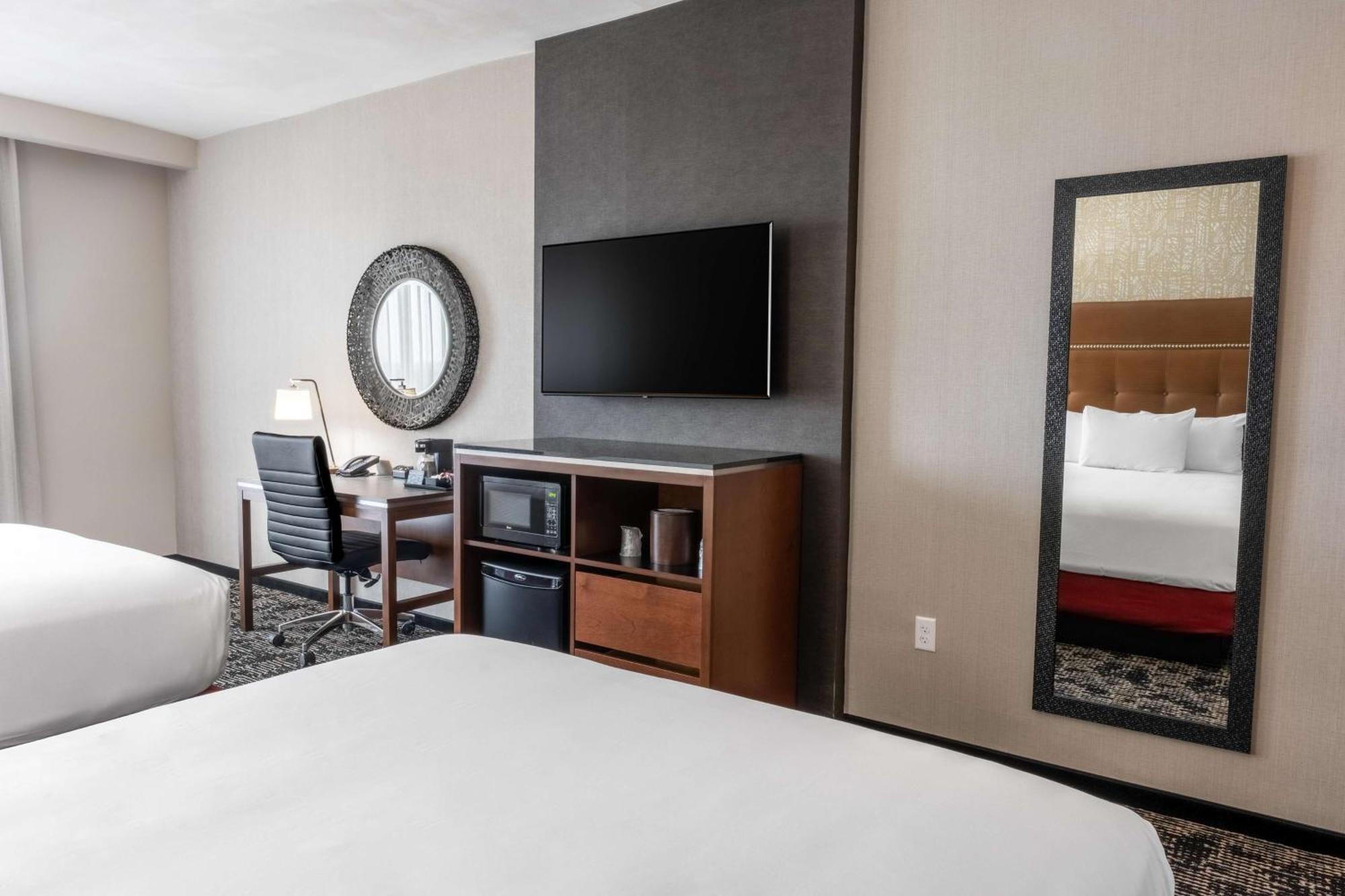 Drury Plaza Hotel College Station Exterior foto